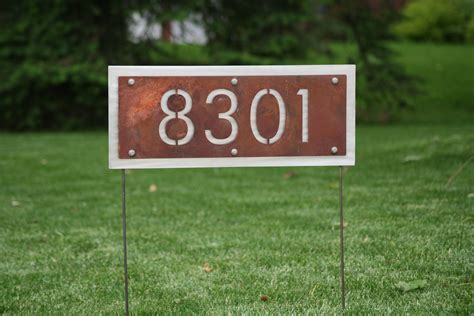 metal house numbers for lawn plaque|house number signs for lawn.